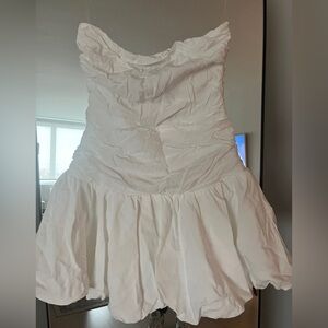 Princess Polly GLAMOUR GIRL STRAPLESS BUBBLE HEM MINI DRESS WHITE